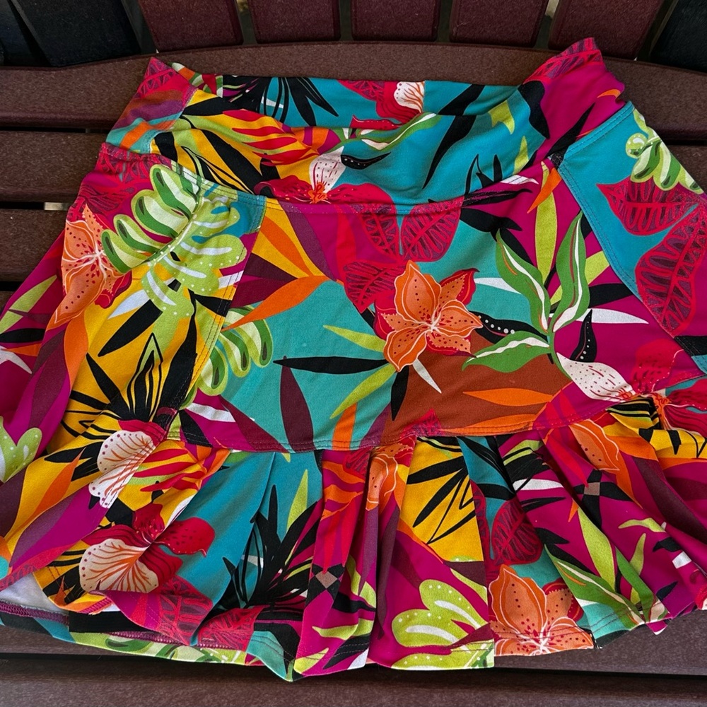 Vibrant Floral Skort 
14.5 length